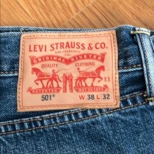 Levi's Jeans - Men’s Levi’s 501 size 38x32 Levi's Jeans - Men’s Levi’s 501 size 38x32